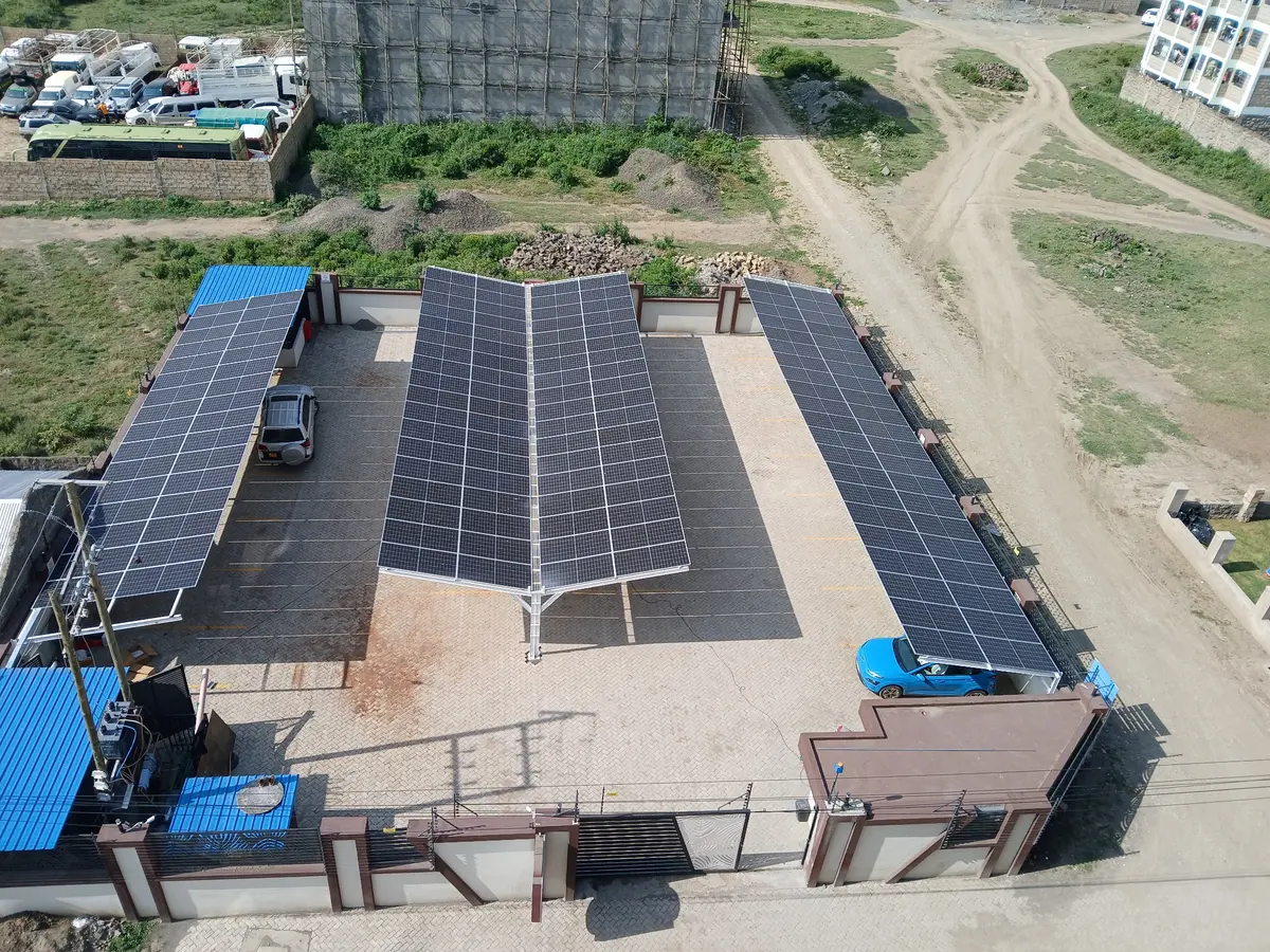 Onsite commercial solar installation demonstrating large-scale solar project delivery in Kenya